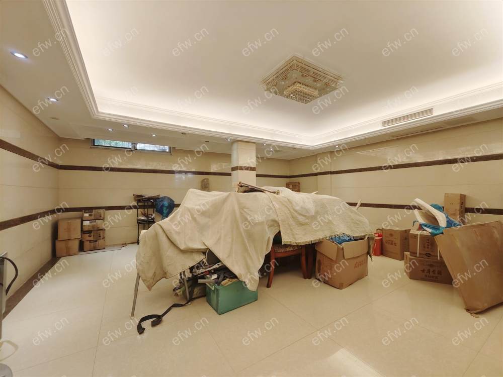 华府庄园二区 5室2厅,