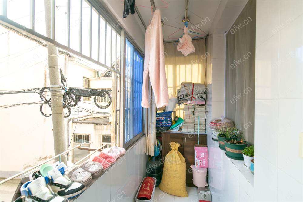 东横山 2室1厅精装修 诚心出售