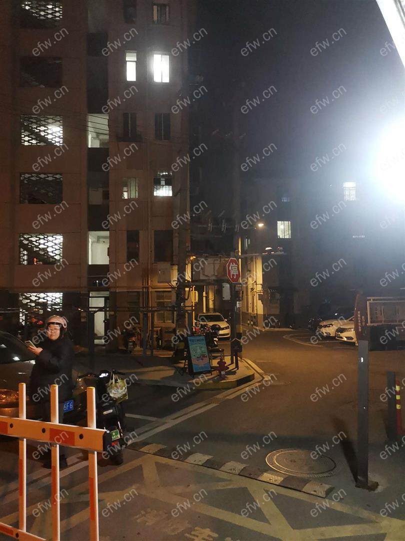 惠华新村 2室1厅 全新装修 密码锁