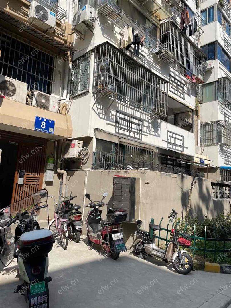 精装两房 地铁口 西横街两厅一卫
