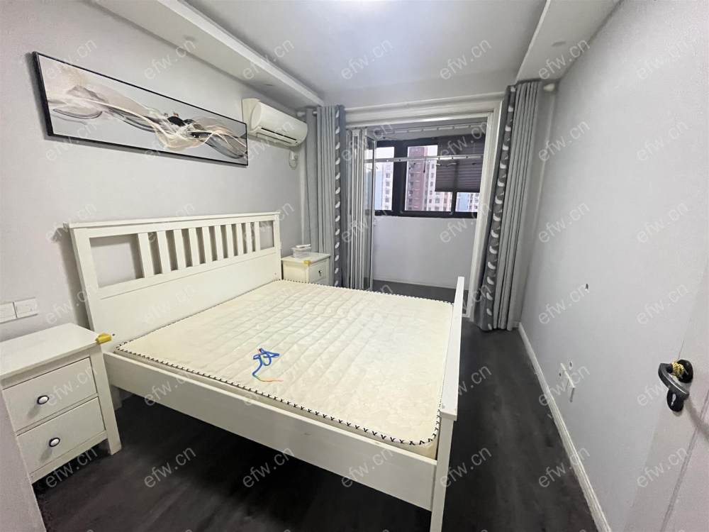 楼层好  房东住小天鹅  打电话就可以