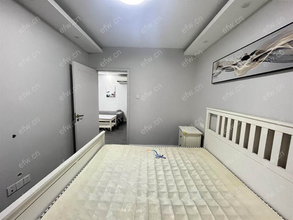 楼层好  房东住小天鹅  打电话就可以