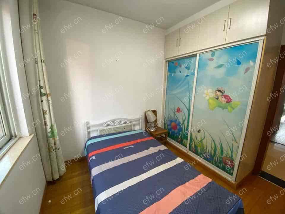 新街家园 精装两房 拎包入住