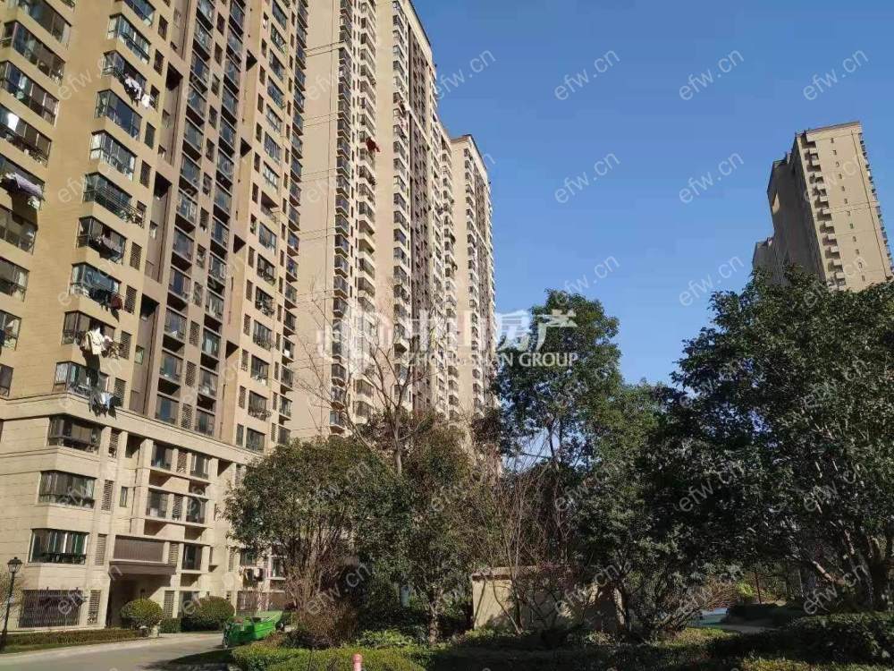 连元街次新房 保利达二期 精装俩房