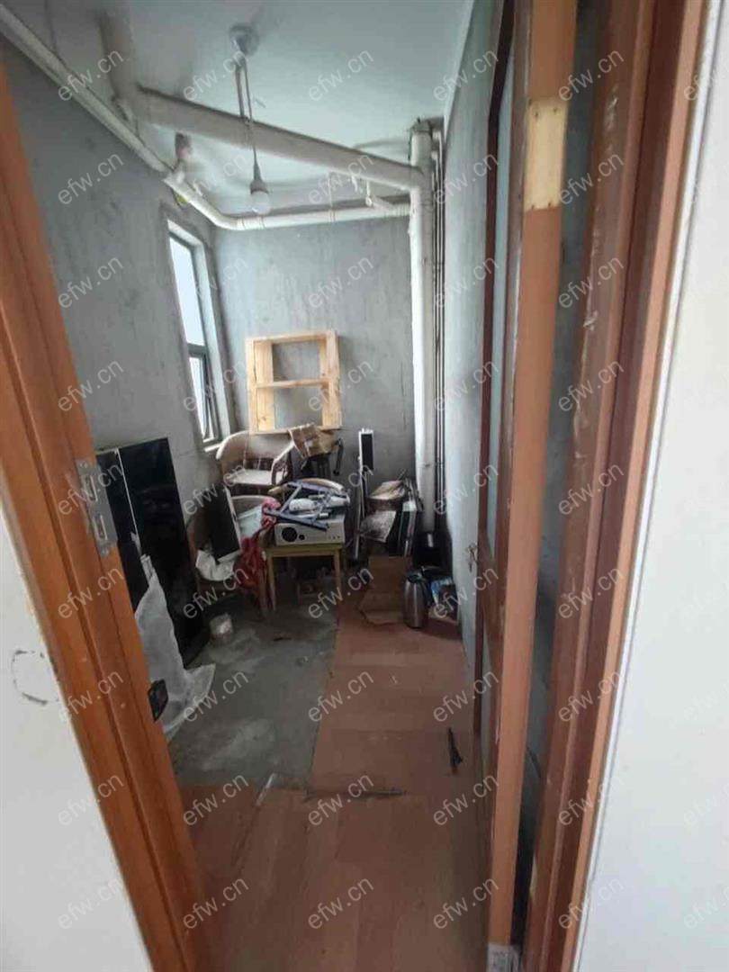 土出未交！看房打电话