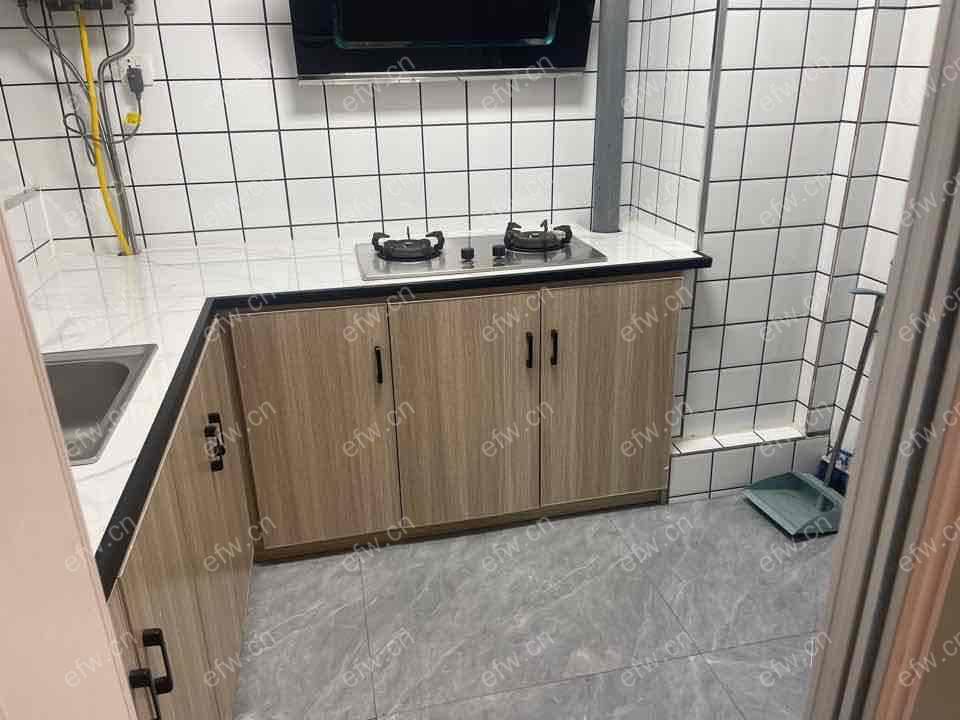融创运河壹号府精装2室  随时看房 拎包入住看房有密码