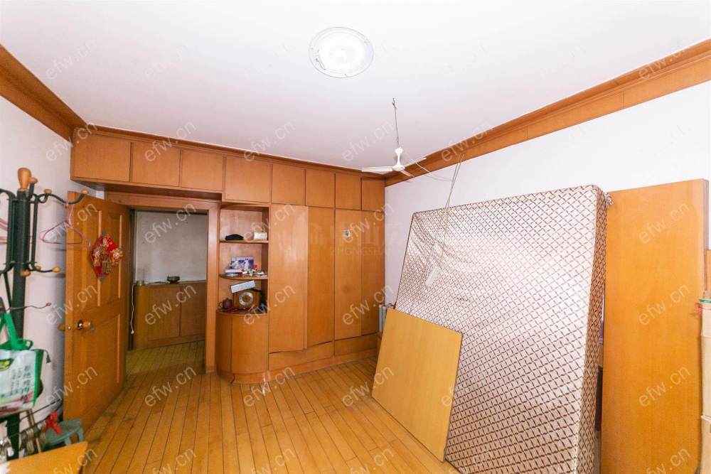 宁海里二期（201-306）精装修一室一厅