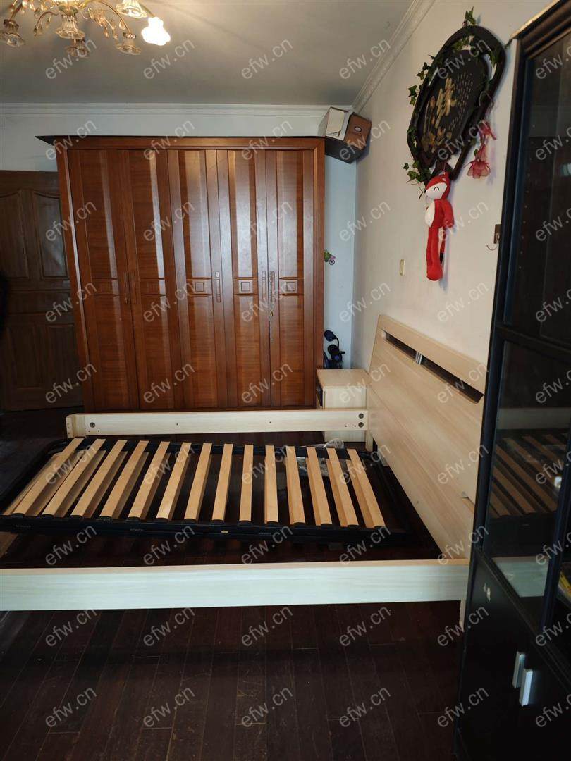 南尖小区精装2房，南北通透，家具家电全，拎包入住，胜利门地铁口