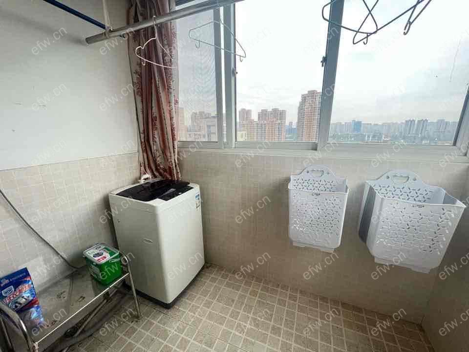 瑞星家园西区 精装2室 设施齐