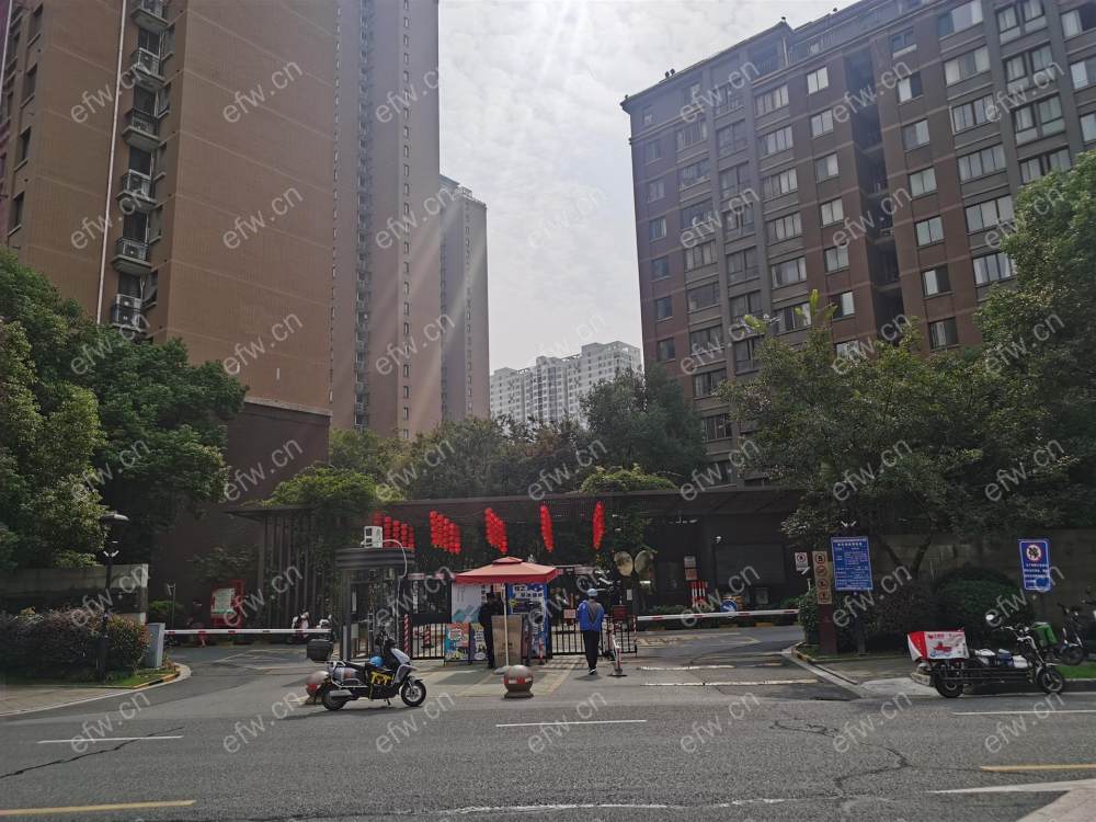 长江际三期(臻园) 4室2厅