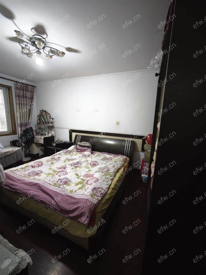 南尖小区精装2房，南北通透，家具家电全，拎包入住，胜利门地铁口