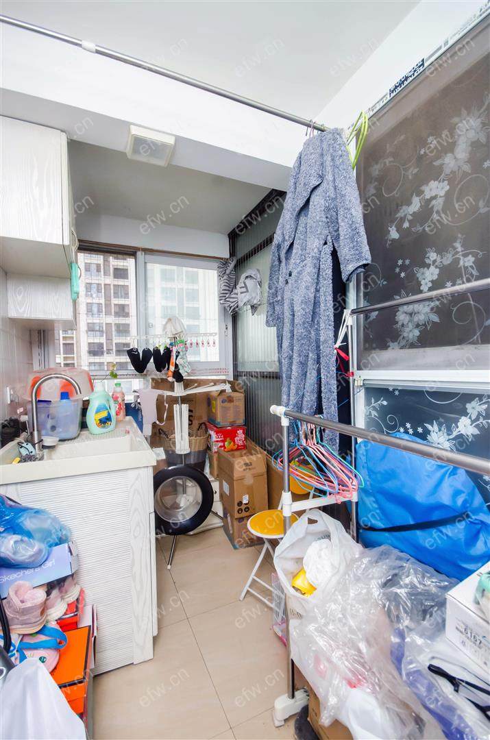 精装修复式结构，看房提前预约，自住状态