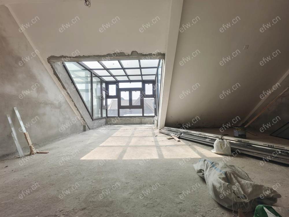 在卖的 看房联系 土建已做好！