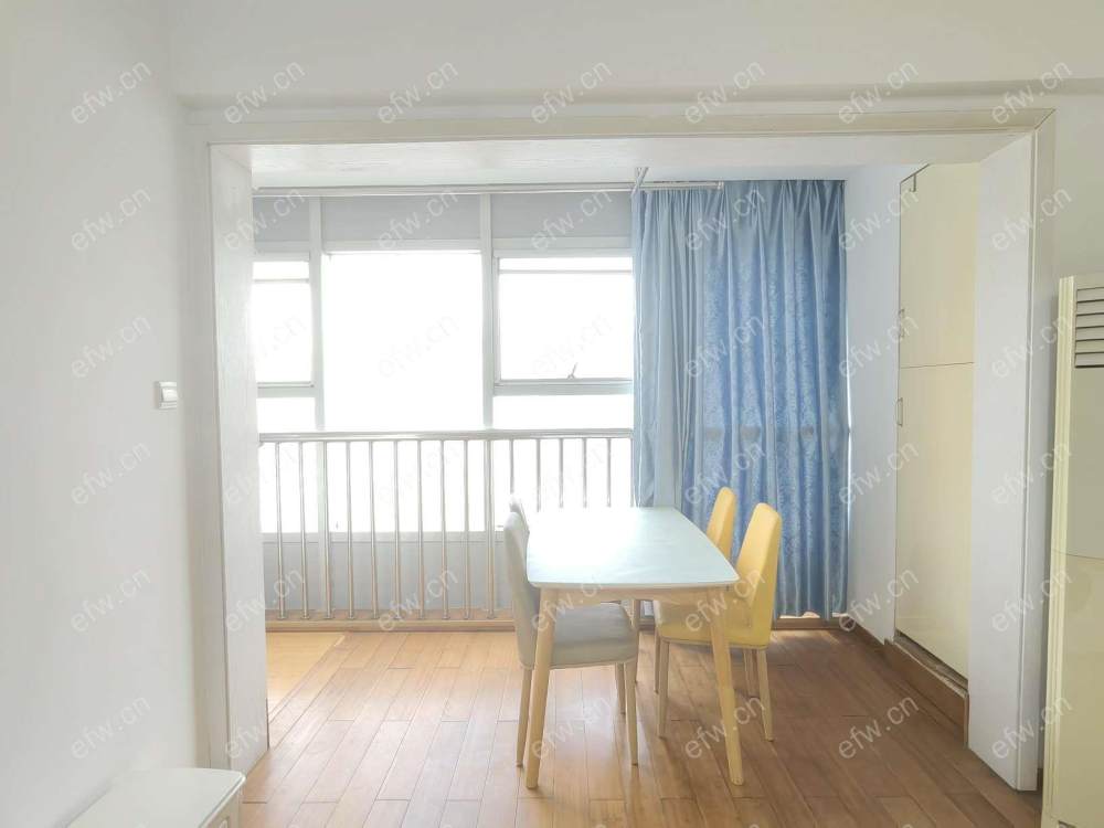 阳光城市花园C区 1室1厅