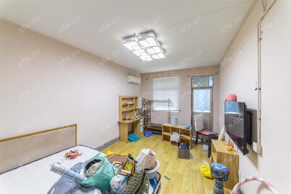 双河新村简单装修两房边套可开窗