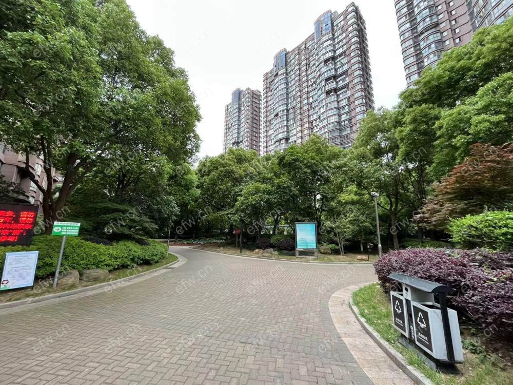 富安华庭 1室1厅，昨天刚空出来