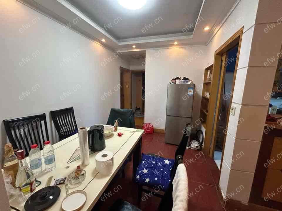 精装2室，诚心出租....