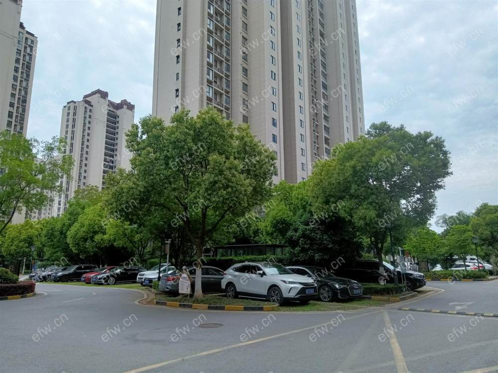 孔雀城(孔雀雅园二期） 精装修二房 南北通透