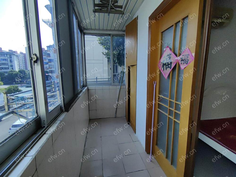 水秀新村精装1室  随时看房 拎包入住