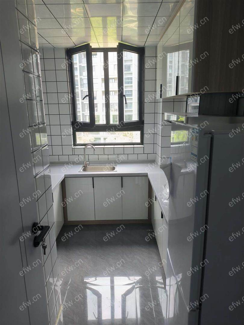 蠡湖际小镇精装2室  随时看房 拎包入住