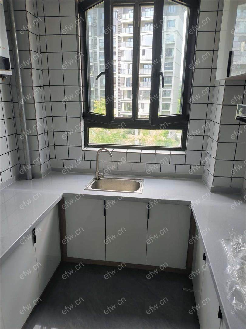 蠡湖际小镇精装2室  随时看房 拎包入住