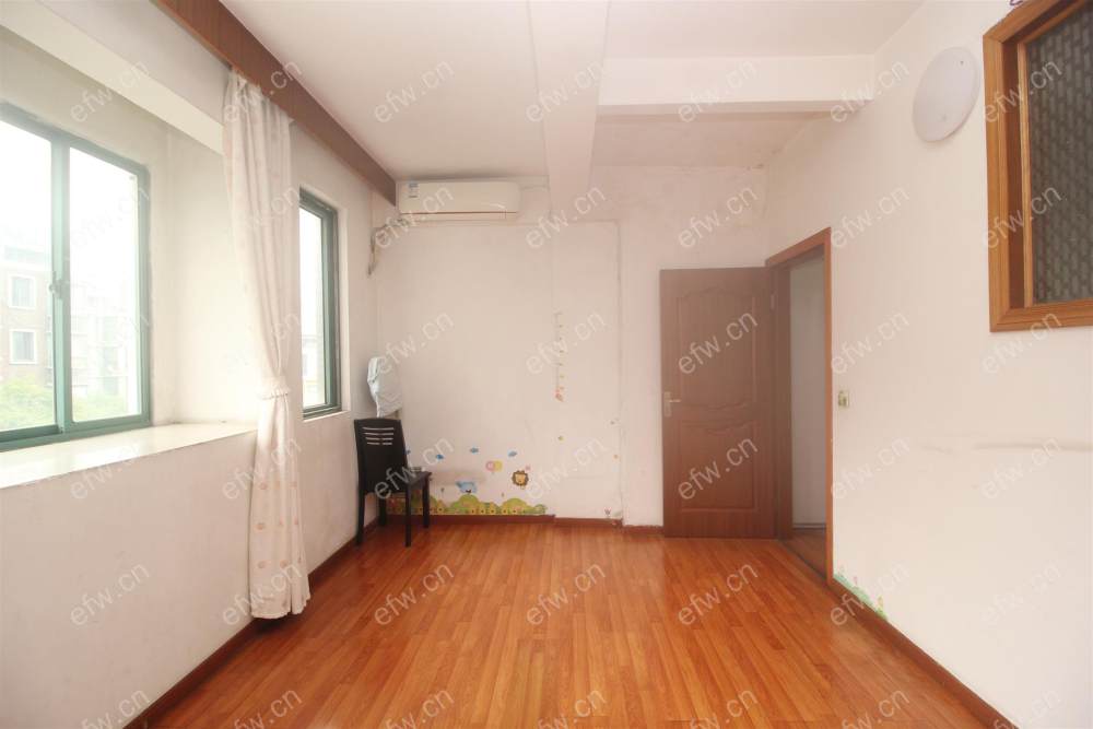 蔚蓝都市花园精装复式出售