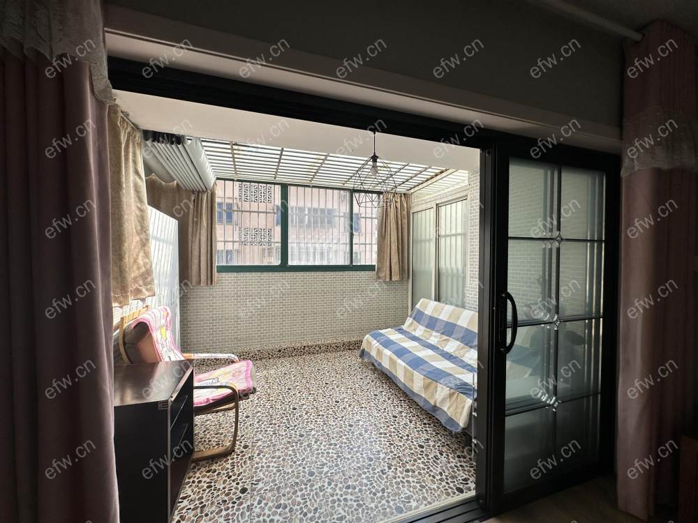 水车湾精装1室  随时看房 拎包入住