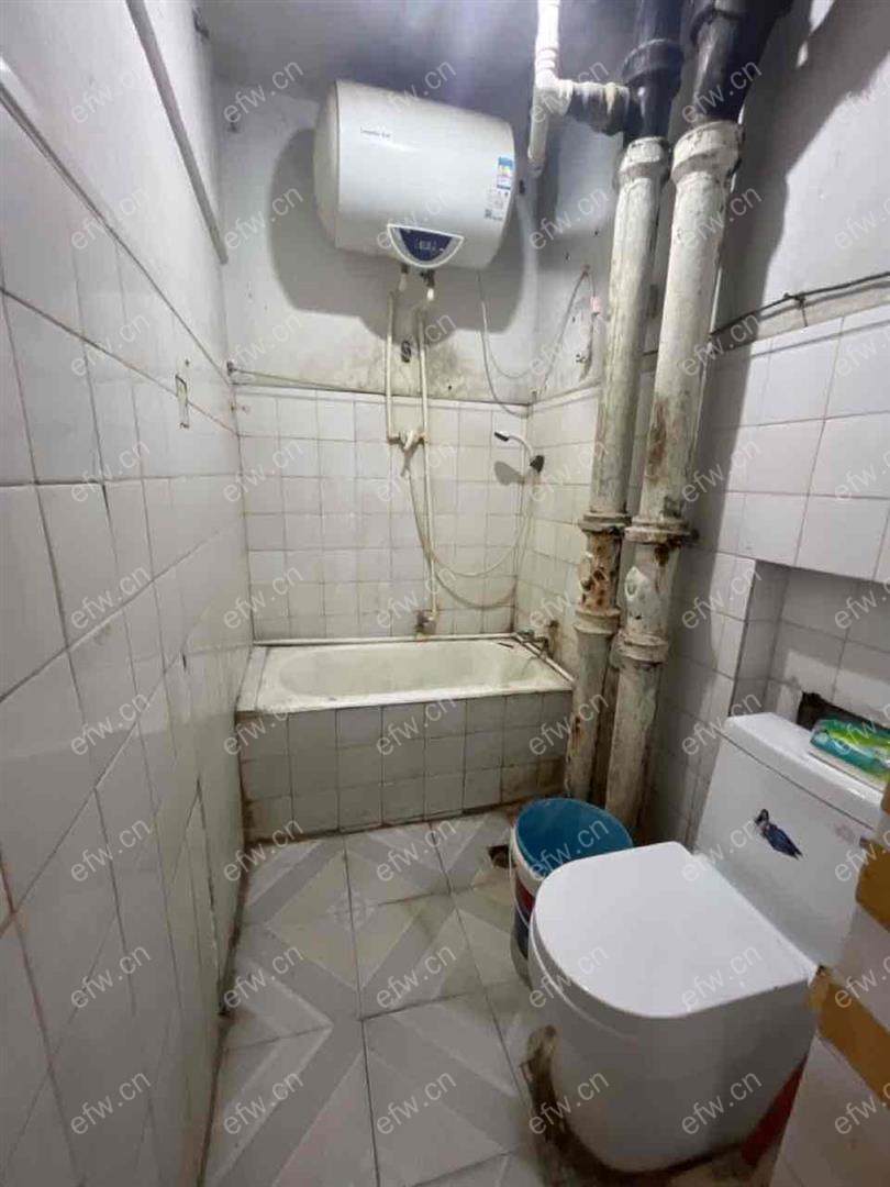 德兴巷精装1室  随时看房 拎包入住
