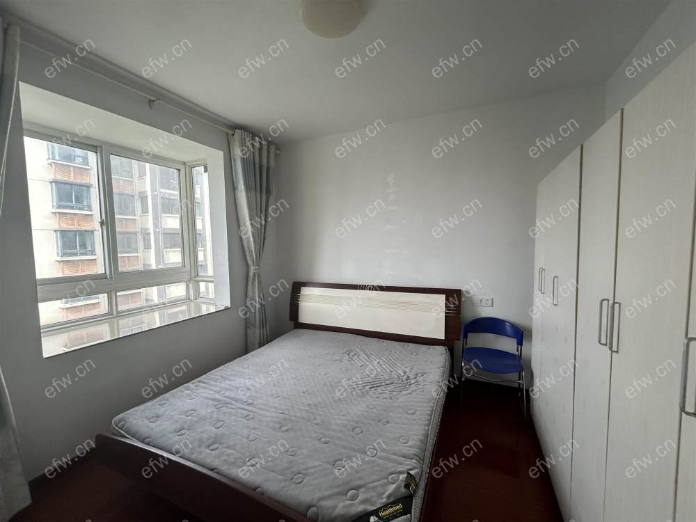 3室 经典room房 东边户 全明 精装修！
