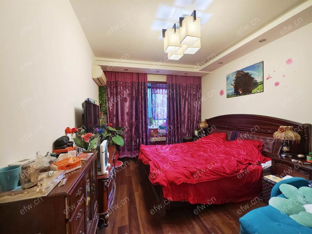 金都花园 精装  拎包入住二层