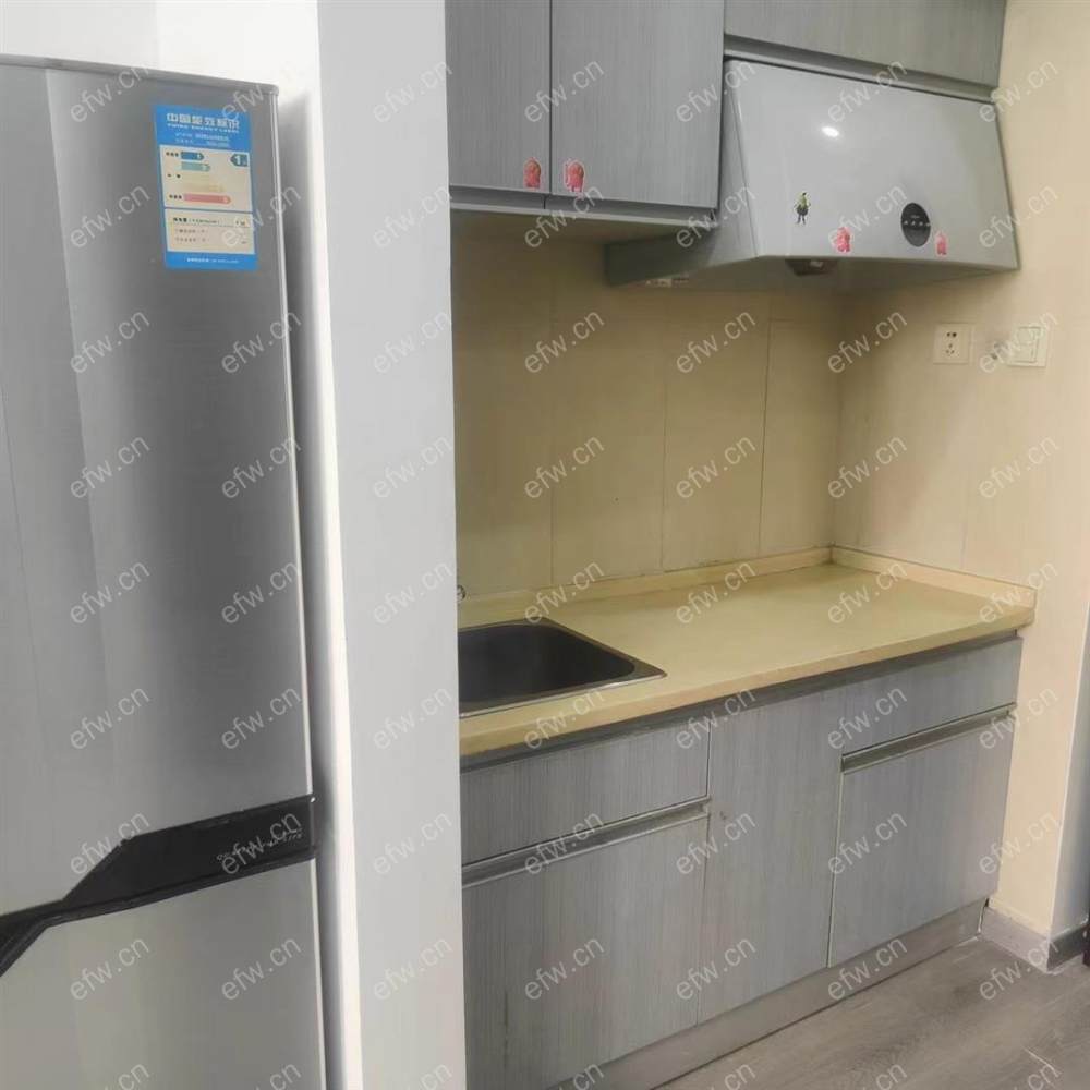 钱龙尊邸精装1室  随时看房 拎包入住