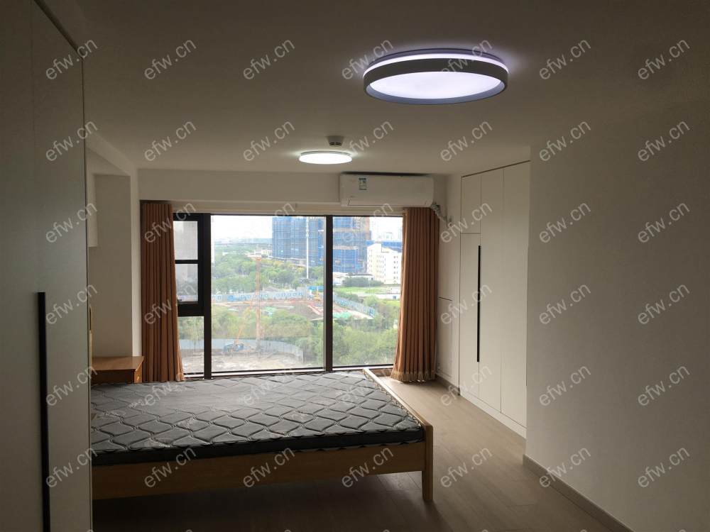 金轮新空间 精装房 拎包入住