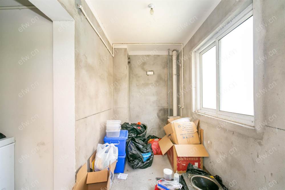 湖山湾家园C区 3室2厅 131平，定销商品房