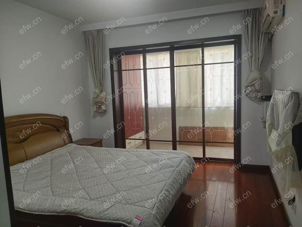 民丰西苑精装3房带边窗