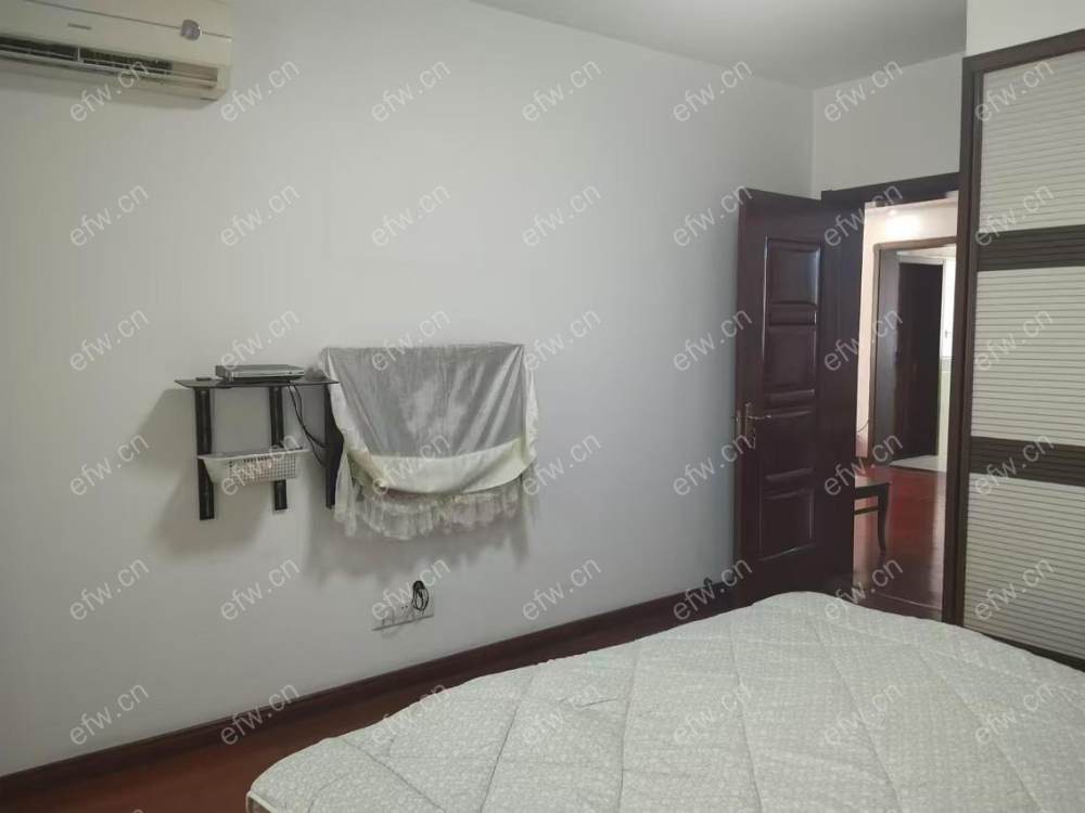 民丰西苑精装3房带边窗