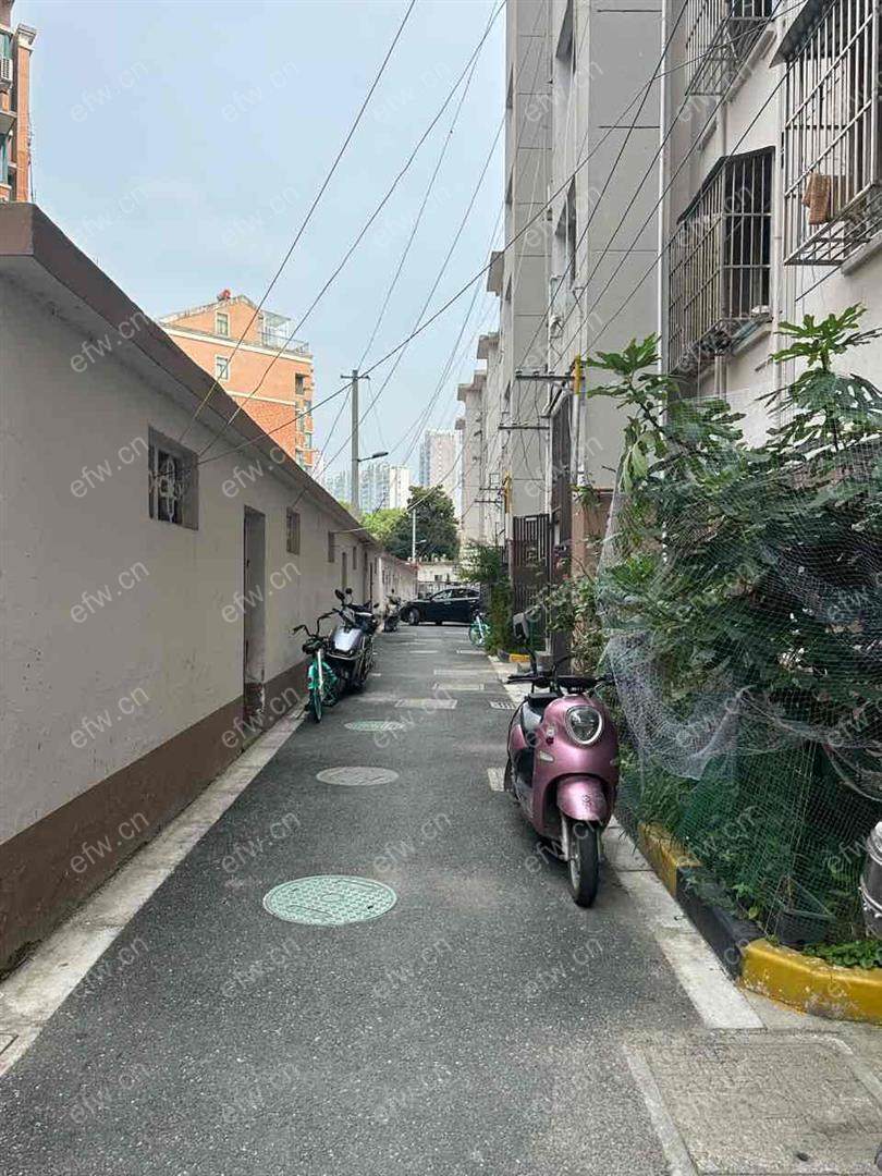 广瑞路2室  随时看房 拎包入住保养不错保养
