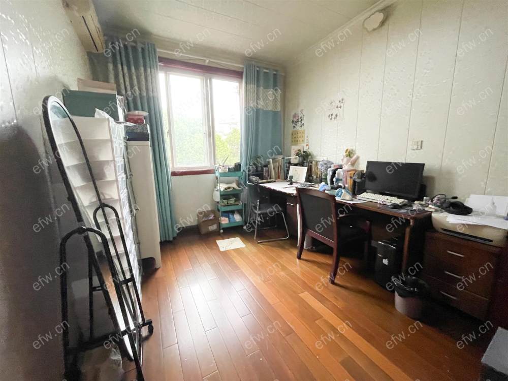精装三室送车库