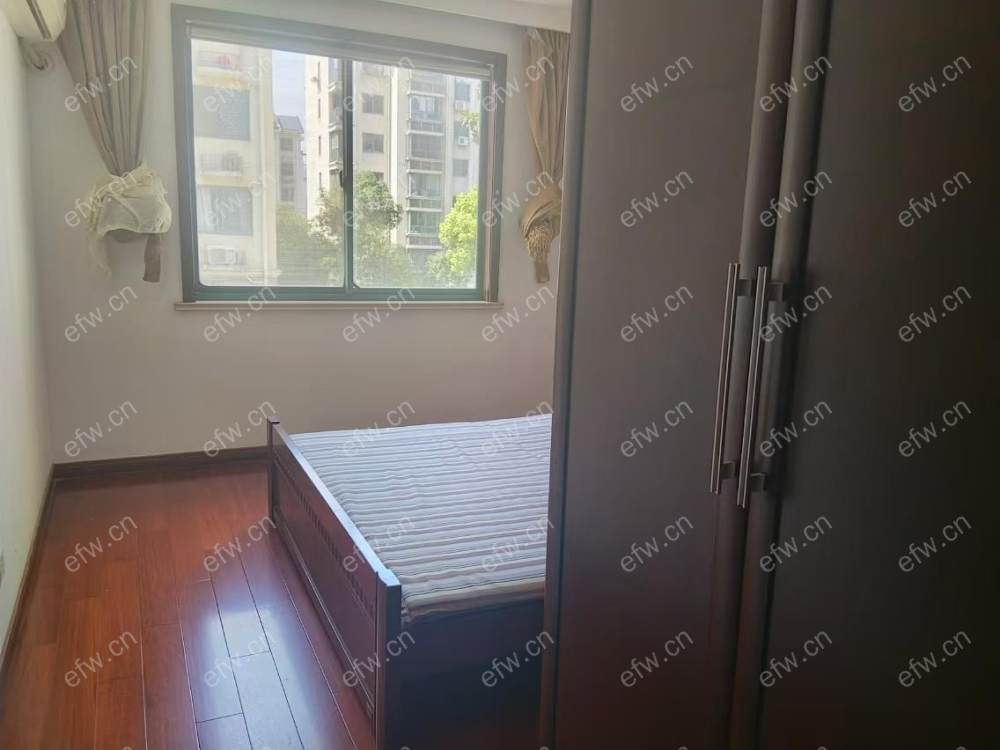 民丰西苑精装3房带边窗