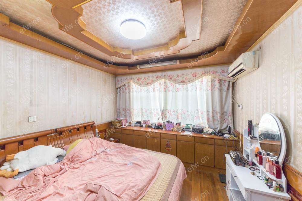 欣欣山庄  精装3房 近地铁口  房东诚售