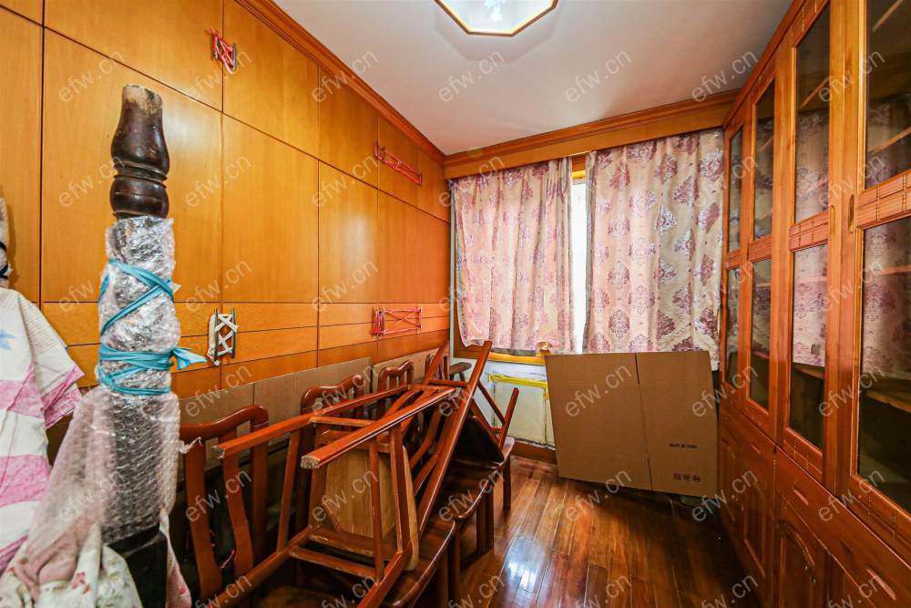 黄巷新村 3室2厅出售