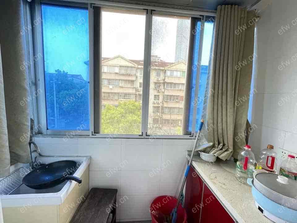 山明四村   3室1厅