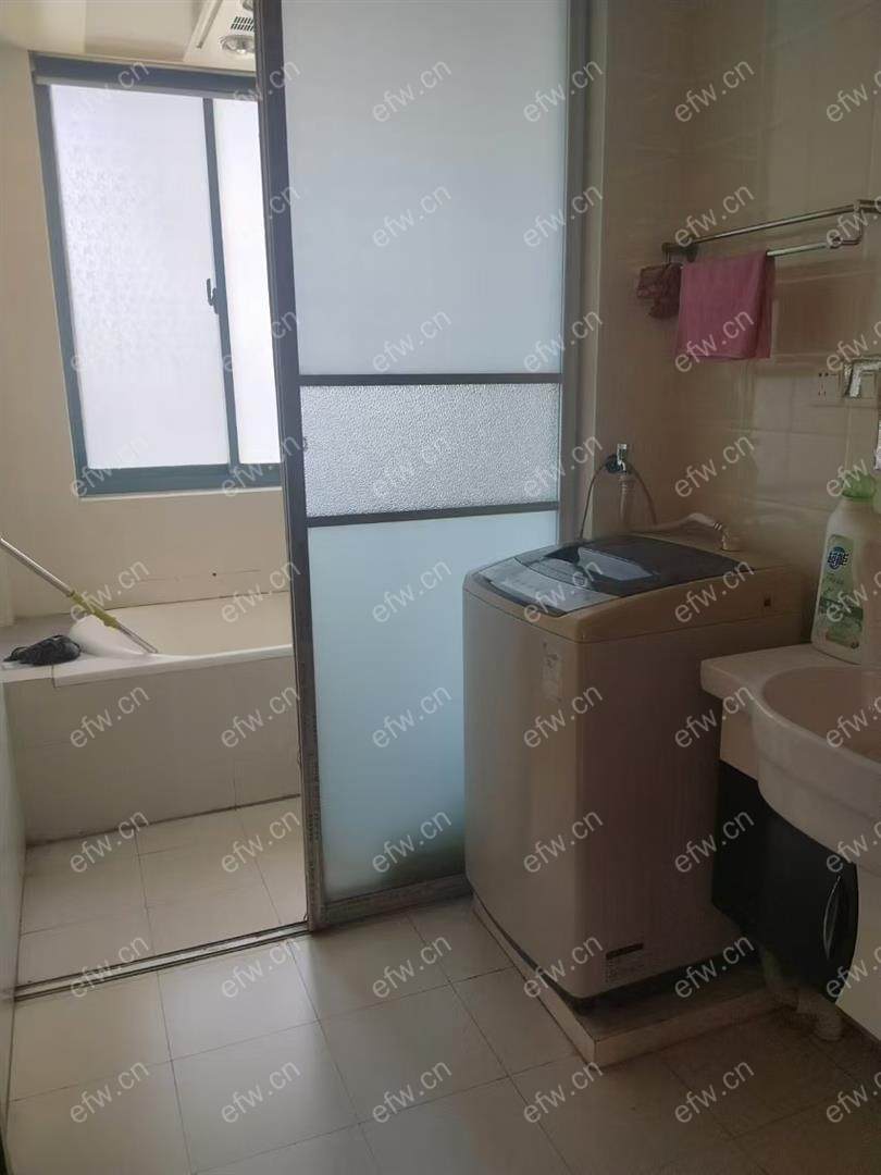 民丰西苑精装3房带边窗