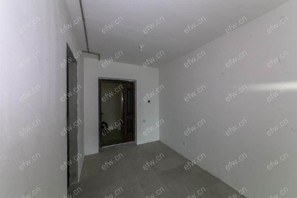 信臻园新小区中间户型