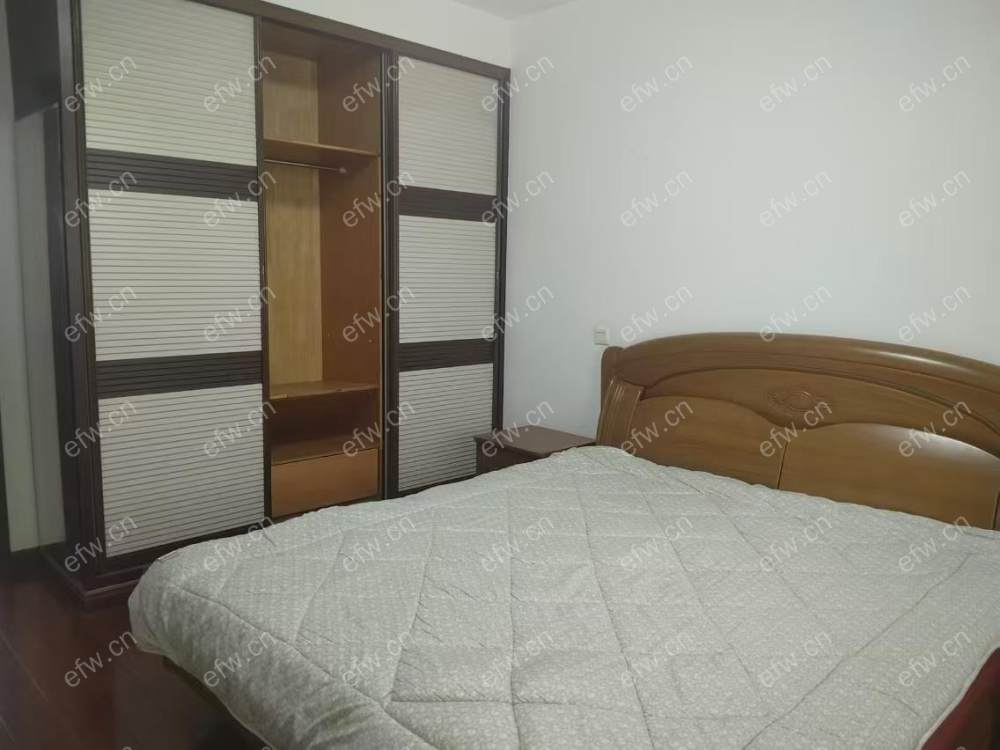 民丰西苑精装3房带边窗