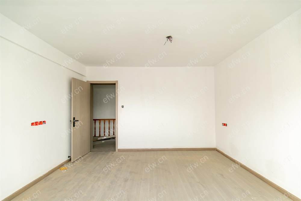 溪南新村 3室2厅.。。。。