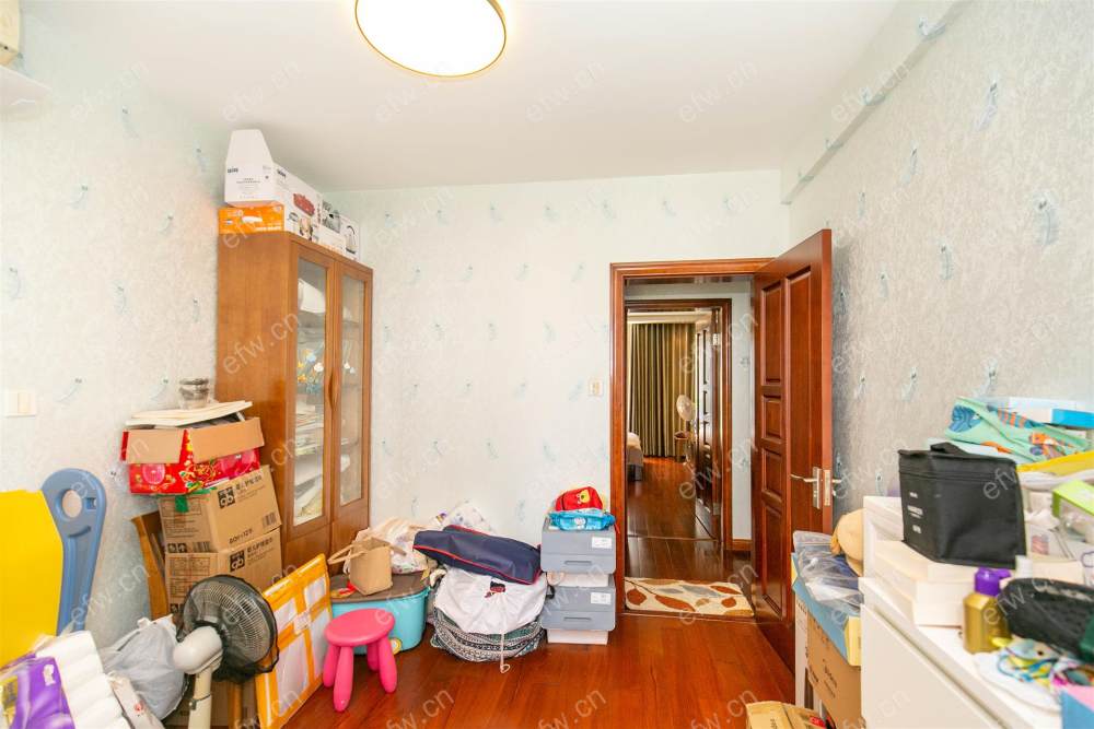 奥林花园A区自住装修拎包入住