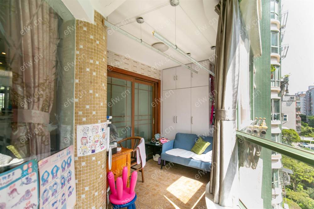 奥林花园A区自住装修拎包入住