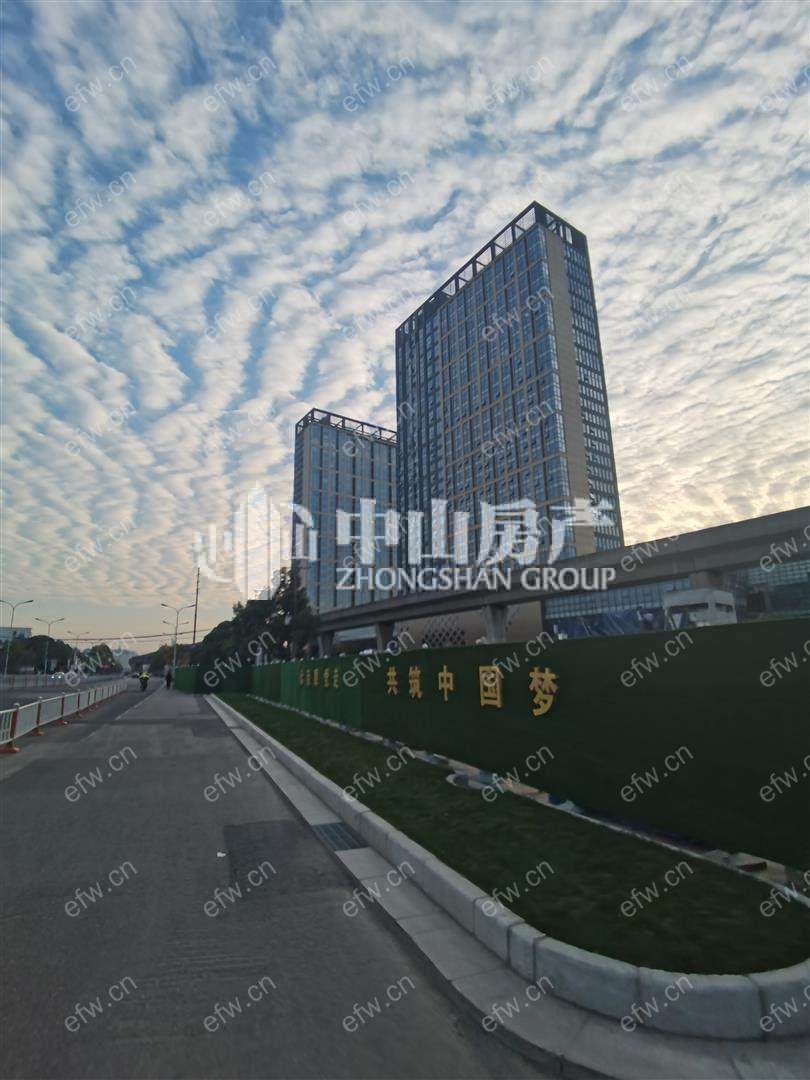 万荟城 1房 全明户型 另送家电。。。。