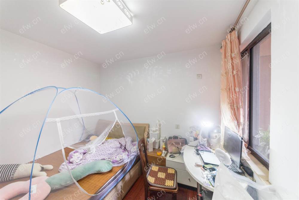 惠景家园 经典2房 东边户 全明 精装修！