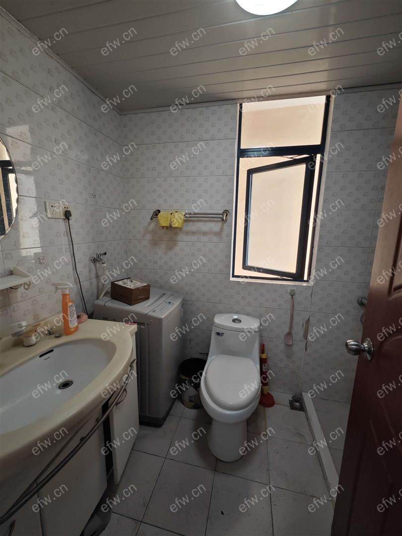 精装修拎包入住看房方便